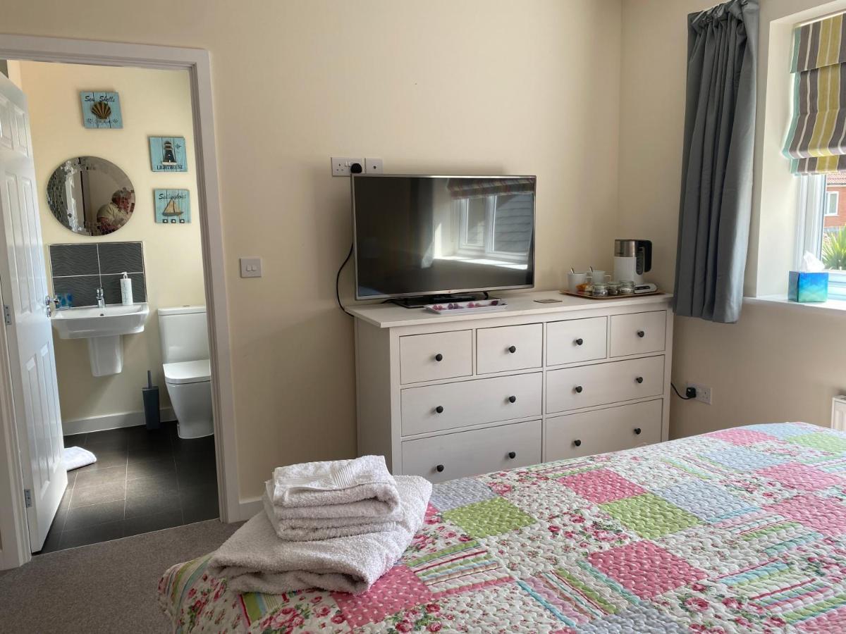 Wellington View One En Suite Shower And Super King Bed Bagian luar foto